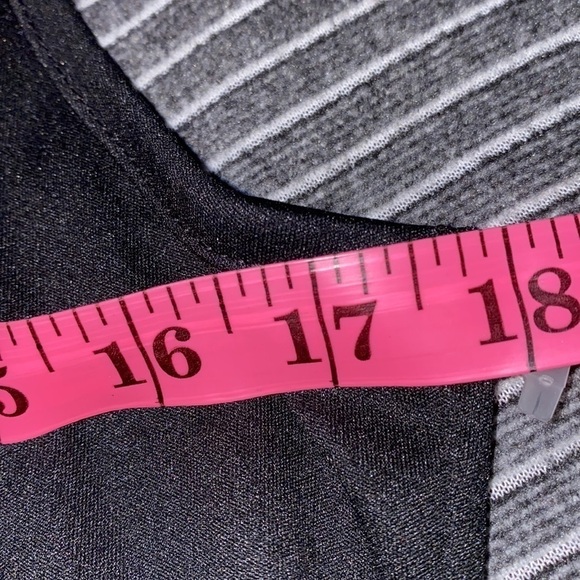 Harley Quinn Dc  Comics sleeveless Top - Picture 4 of 8